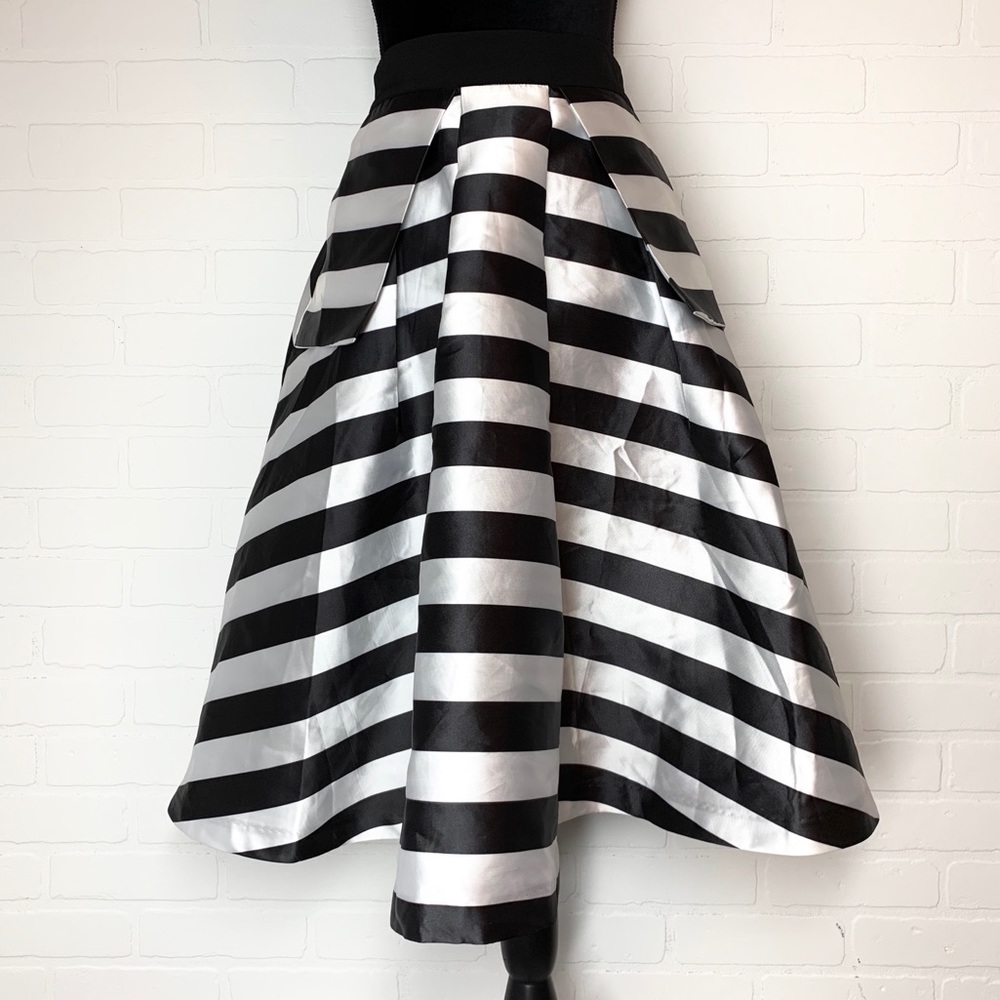 Gracia Skirt